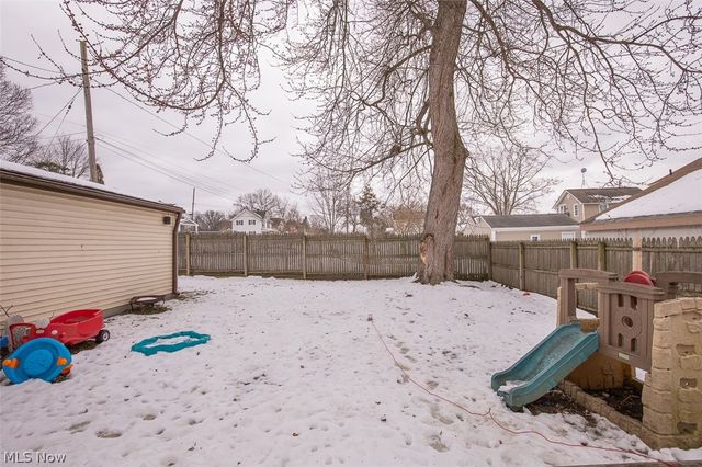 416 Prospect Avenue, Cuyahoga Falls, OH 44221