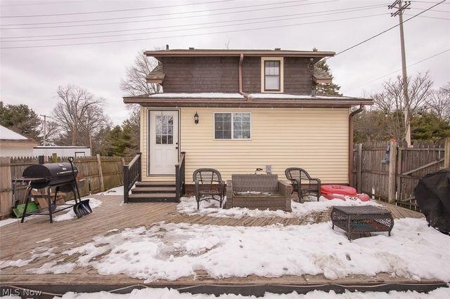 416 Prospect Avenue, Cuyahoga Falls, OH 44221