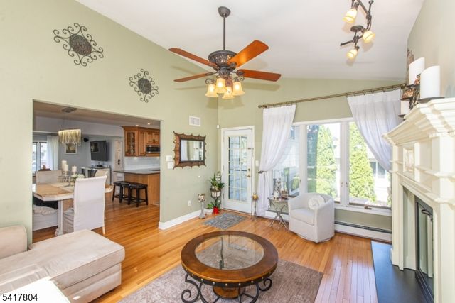 81 Devonshire Rd, Cedar Grove Twp., NJ 07009