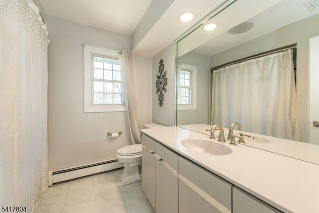 81 Devonshire Rd, Cedar Grove Twp., NJ 07009