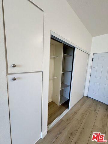1221 Seward Street 103, Los Angeles, CA 90038