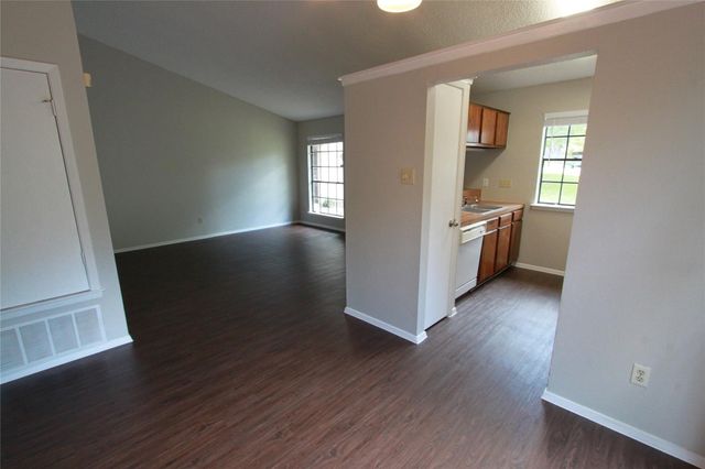 11603 Poplar CV B, Austin, TX 78753