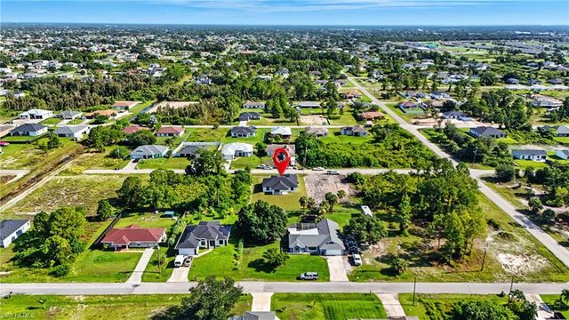 2607 38th ST SW, Lehigh Acres, FL 33976