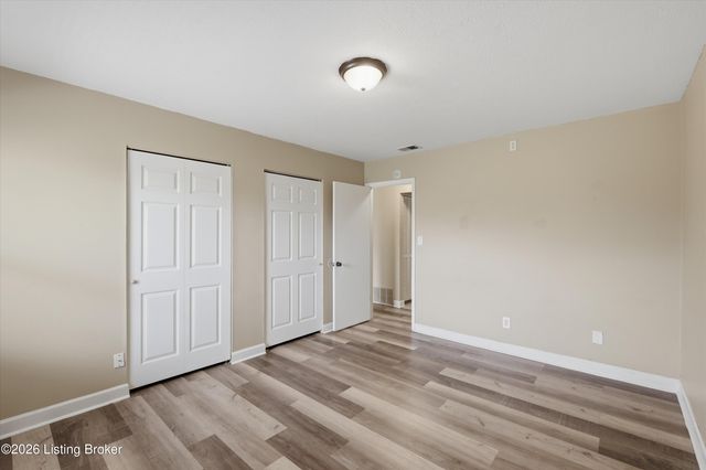 1972 Goldsmith Ln APT 4, Louisville, KY 40218