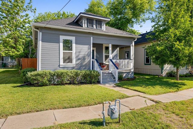 314 W Third ST, Taylor, TX 76574