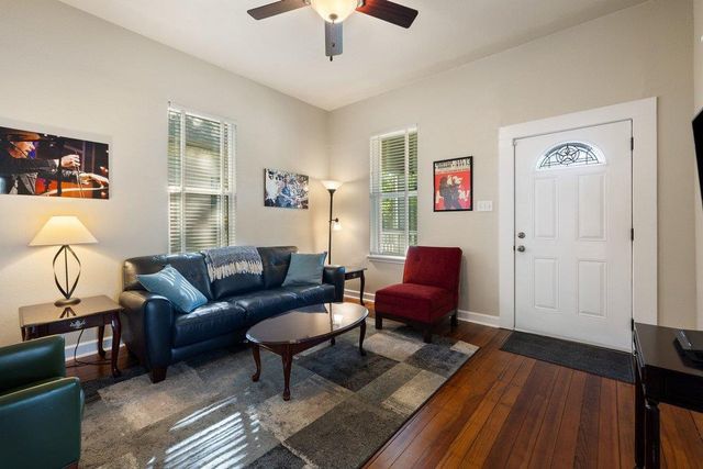314 W Third ST, Taylor, TX 76574
