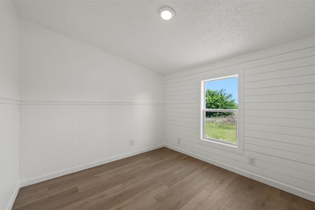 214 Bluebonnet Ridge, Eddy, TX 76524