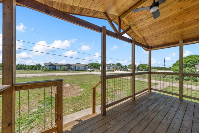 214 Bluebonnet Ridge, Eddy, TX 76524