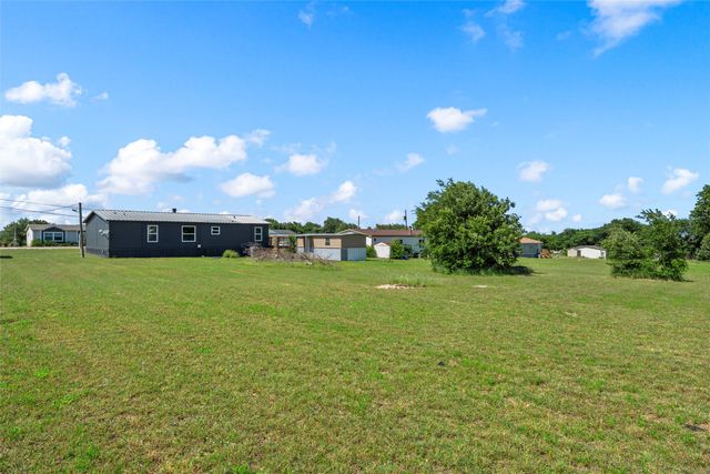 214 Bluebonnet Ridge, Eddy, TX 76524