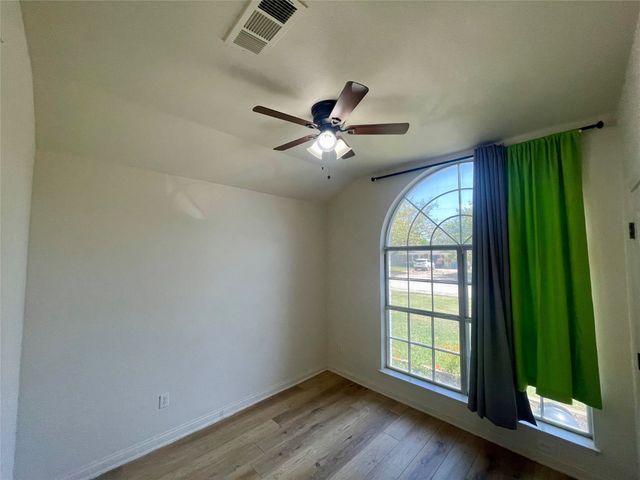 625 Main Street, Roanoke, TX 76262