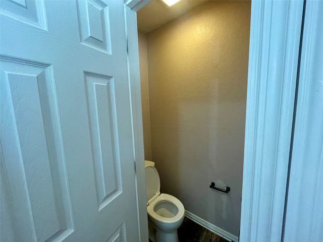 625 Main Street, Roanoke, TX 76262