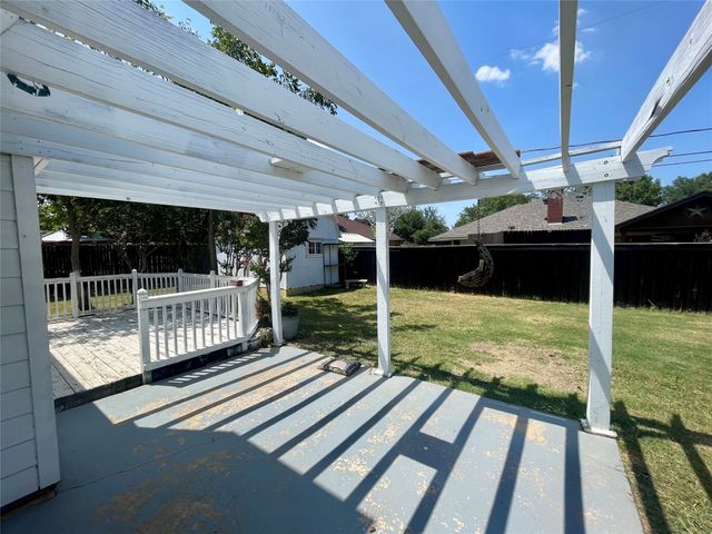 625 Main Street, Roanoke, TX 76262