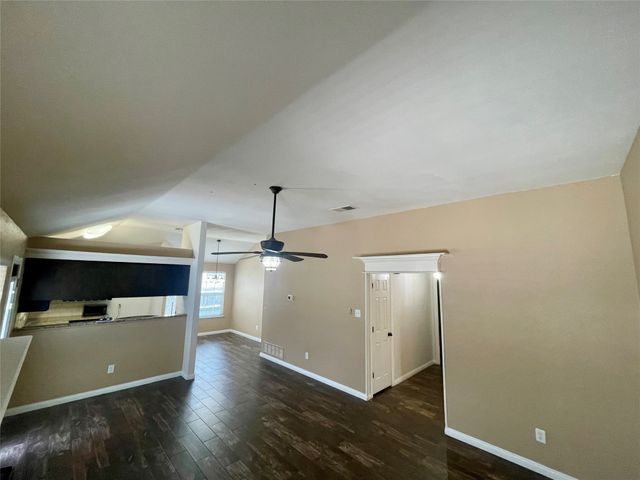 625 Main Street, Roanoke, TX 76262