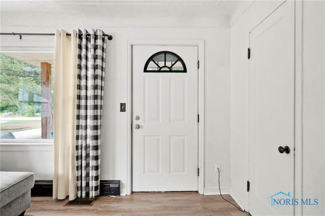 3725 Eber Road, Monclova, OH 43542