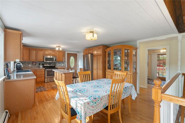 6 Kensington Street, Smithfield, RI 02917