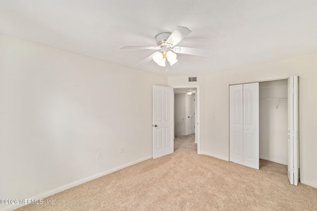 501 SW 75TH Street H6, Gainesville, FL 32607