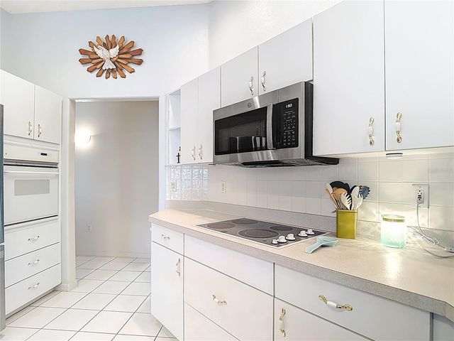 8410 MAYBELLE DRIVE, Weeki Wachee, FL 34613