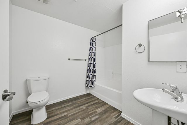 3065 N 67th Avenue Apt 227, Phoenix, AZ 85033