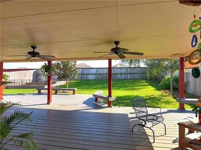 304 Trophy CT, Bastrop, TX 78602