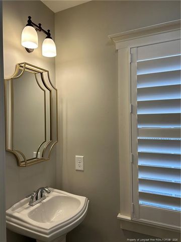 1432 Summitt Avenue, Fayetteville, NC 28305