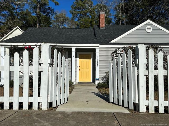 1432 Summitt Avenue, Fayetteville, NC 28305