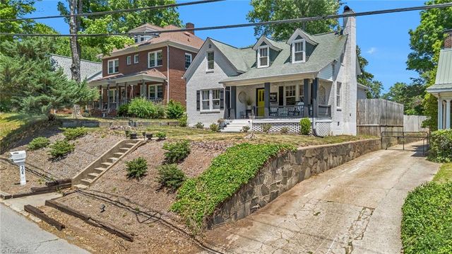 704 6Th Street, North Wilkesboro, NC 28659