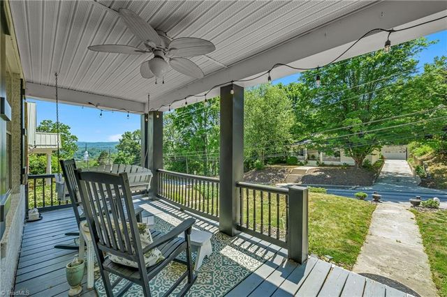 704 6Th Street, North Wilkesboro, NC 28659
