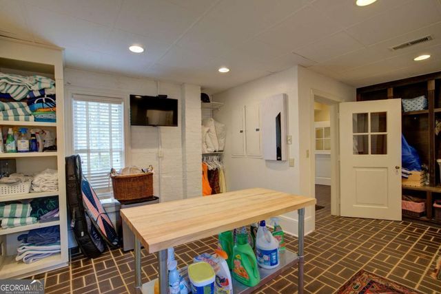 2 Virginia Circle SW, Rome, GA 30161