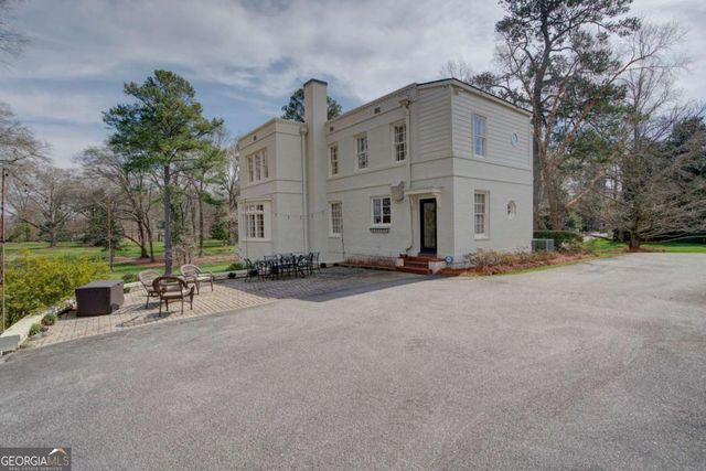 2 Virginia Circle SW, Rome, GA 30161