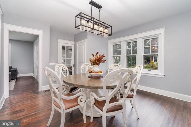 932 FRANKLIN ST, Wyomissing, PA 19610