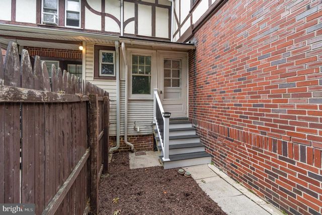 932 FRANKLIN ST, Wyomissing, PA 19610