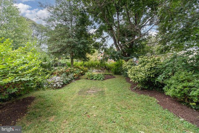 932 FRANKLIN ST, Wyomissing, PA 19610
