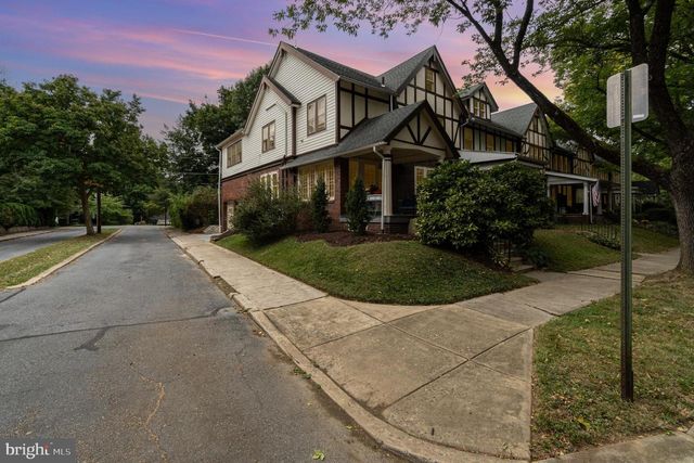 932 FRANKLIN ST, Wyomissing, PA 19610