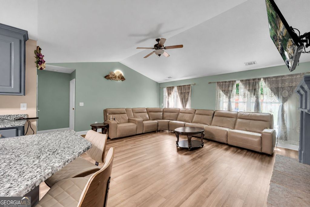 160 Morgan Way, Colbert, GA 30628 — photo 4