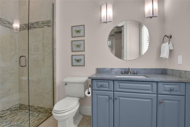 2250 Crayton RD, Naples, FL 34103