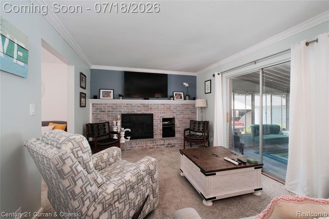 309 Amelia Avenue, Royal Oak, MI 48073