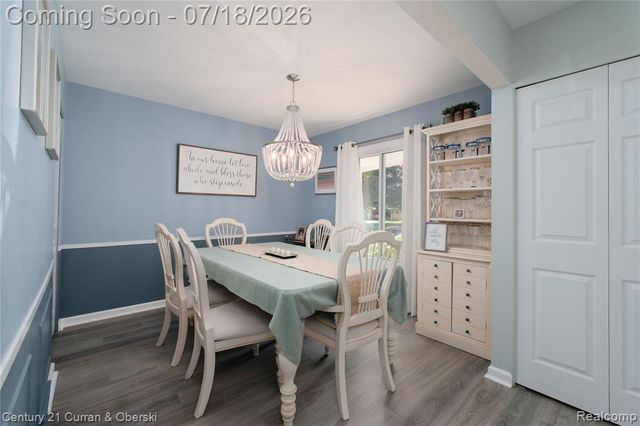 309 Amelia Avenue, Royal Oak, MI 48073