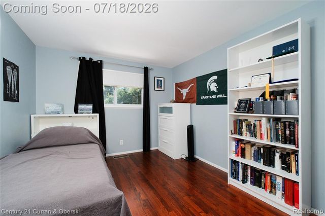 309 Amelia Avenue, Royal Oak, MI 48073