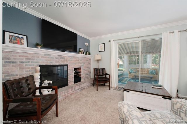 309 Amelia Avenue, Royal Oak, MI 48073