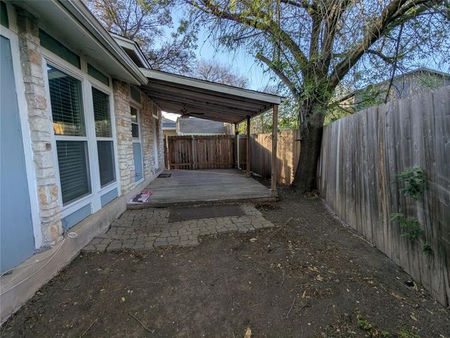 5807 Cherry PARK A, Austin, TX 78745