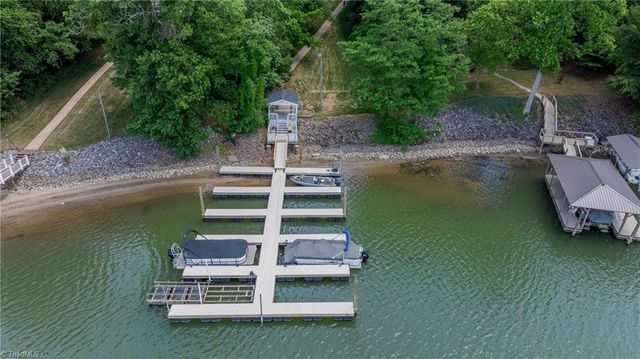 116 High Shoals Lane, Statesville, NC 28677