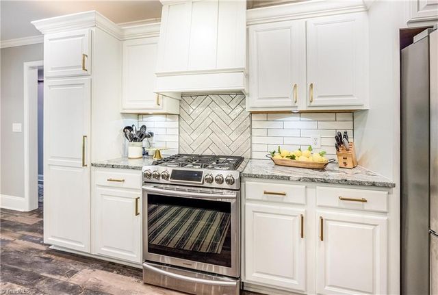 116 High Shoals Lane, Statesville, NC 28677