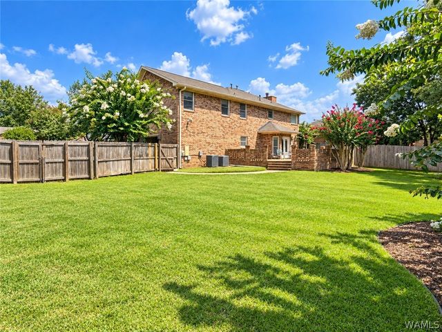 1911 Brandonwood, Tuscaloosa, AL 35406