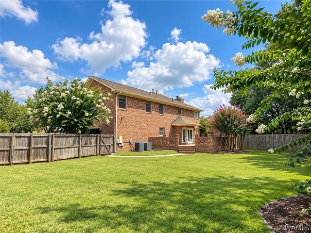 1911 Brandonwood, Tuscaloosa, AL 35406