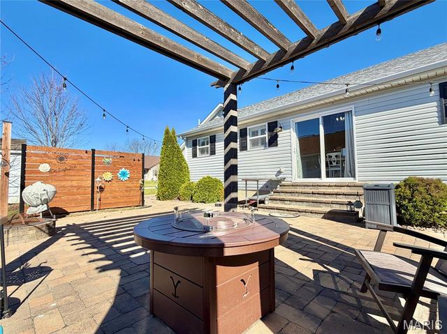 113 Joe D Drive, Jonesburg, MO 63351