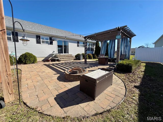 113 Joe D Drive, Jonesburg, MO 63351