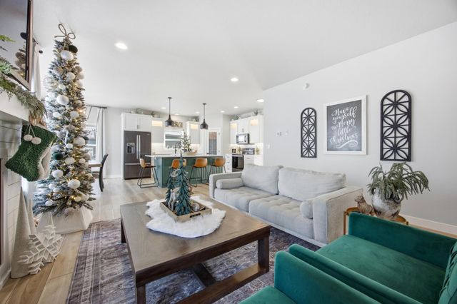 1610 5th Avenue NE, Dilworth, MN 56529