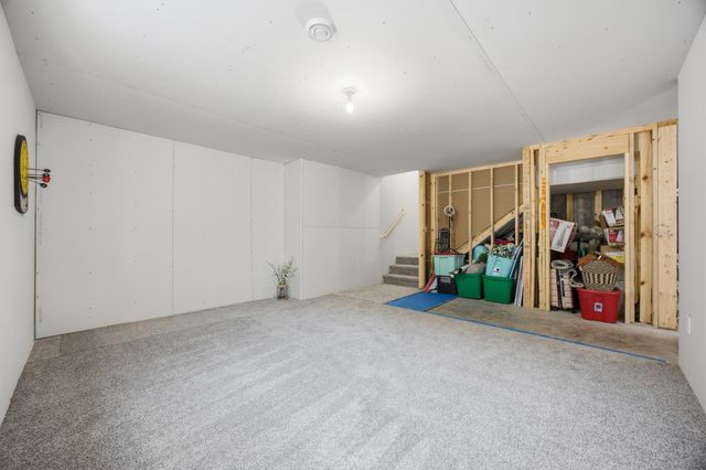 1610 5th Avenue NE, Dilworth, MN 56529