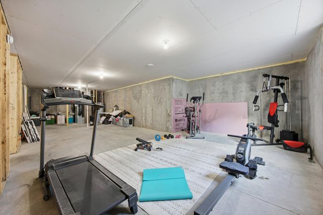 1610 5th Avenue NE, Dilworth, MN 56529