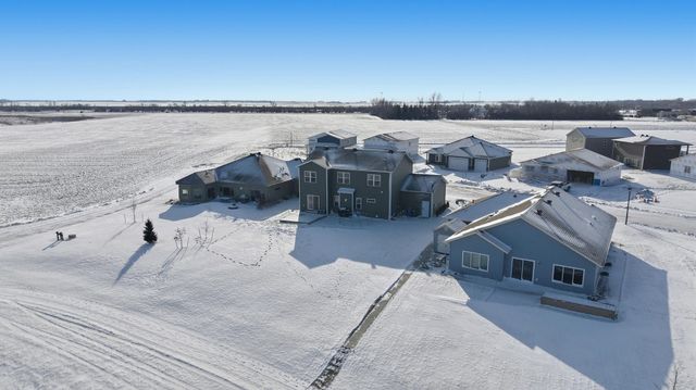 1610 5th Avenue NE, Dilworth, MN 56529